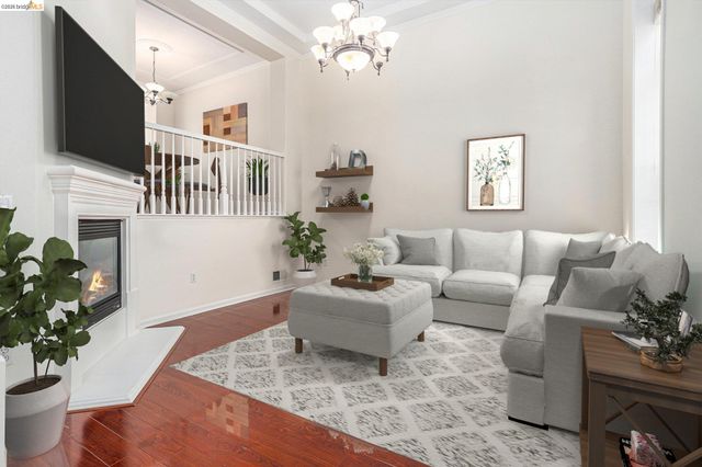 3730 Whitworth Dr, Dublin, CA 94568