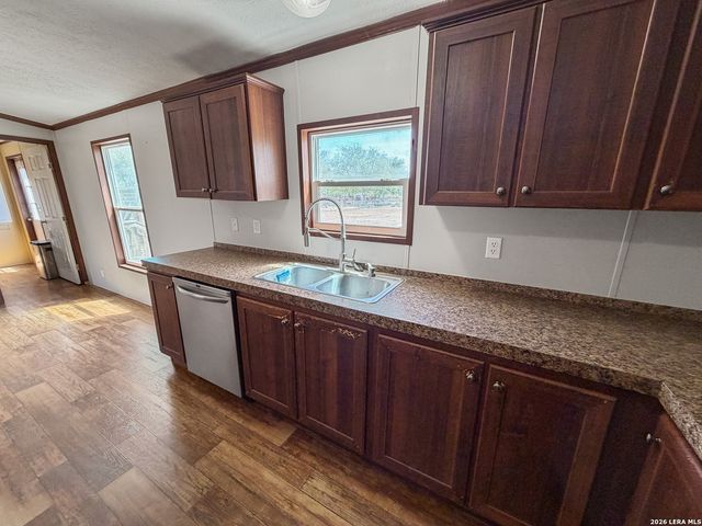 2462 Chase Road, Beeville, TX 78102