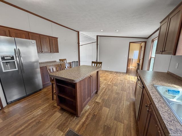 2462 Chase Road, Beeville, TX 78102