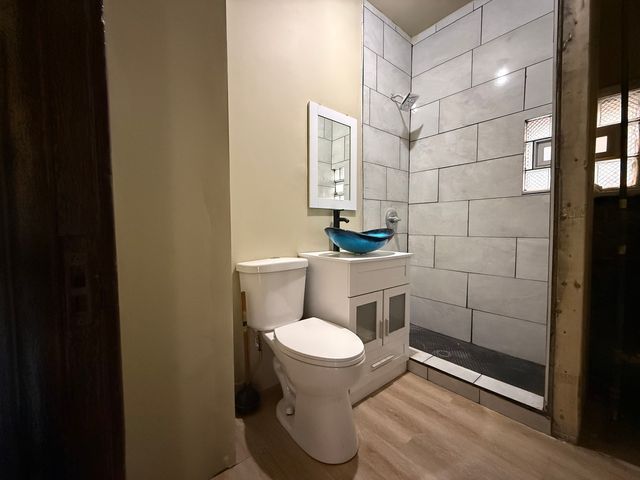 4222 W Cullerton Street, Chicago, IL 60623