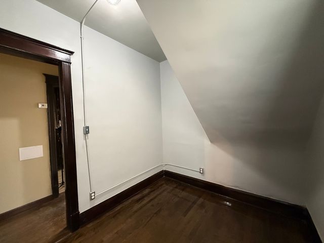 4222 W Cullerton Street, Chicago, IL 60623