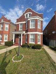 4222 W Cullerton Street, Chicago, IL 60623