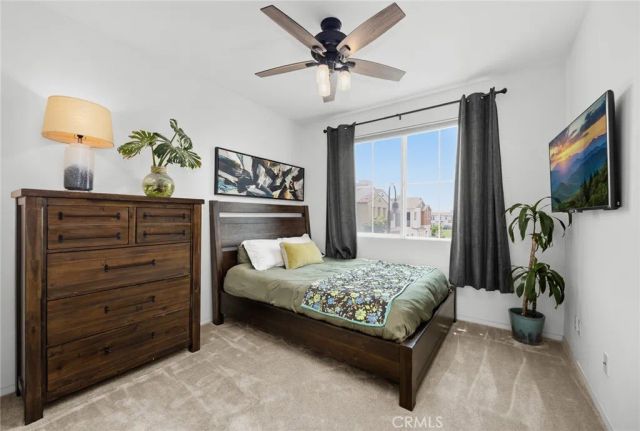 2817 E Brut Privado 90, Ontario, CA 91761