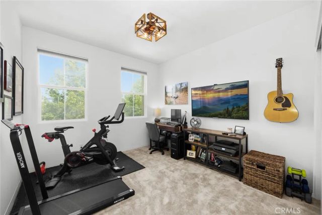 2817 E Brut Privado 90, Ontario, CA 91761