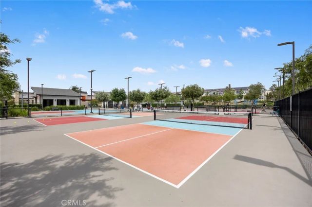 2817 E Brut Privado 90, Ontario, CA 91761