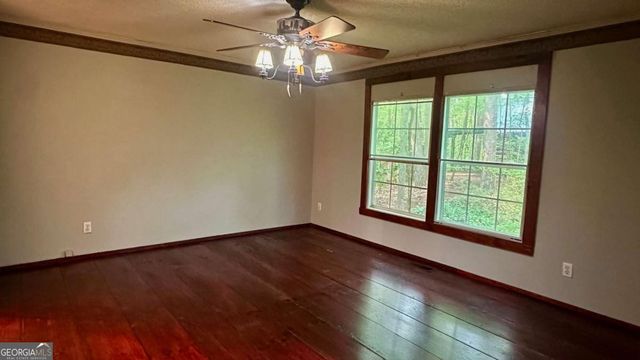 125 Barnes Chapel Road, Blue Ridge, GA 30513