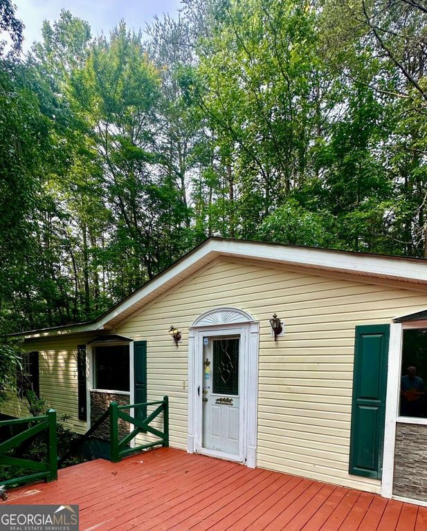 125 Barnes Chapel Road, Blue Ridge, GA 30513