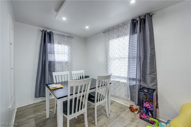 1402 E 185th Street, Cleveland, OH 44110