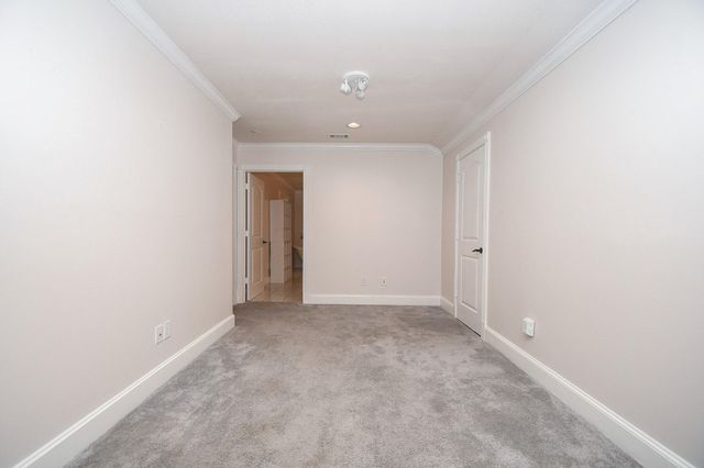 12814 Willow Centre Drive, Houston, TX 77066