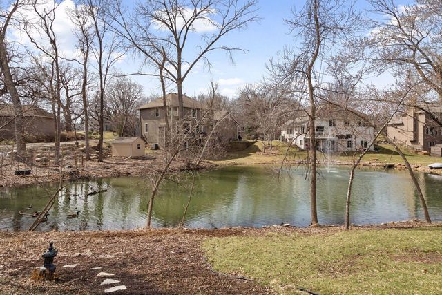 1467 Pond Wynde N, Eagan, MN 55122