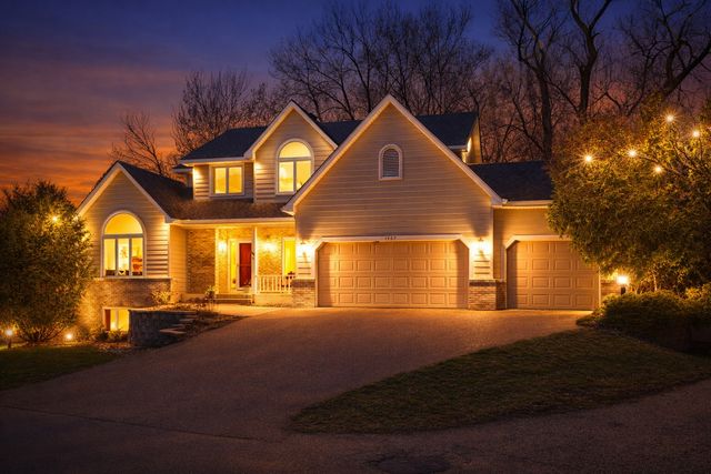 1467 Pond Wynde N, Eagan, MN 55122