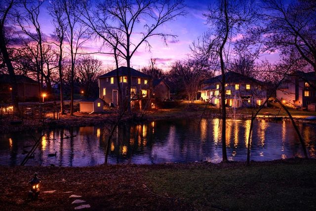 1467 Pond Wynde N, Eagan, MN 55122