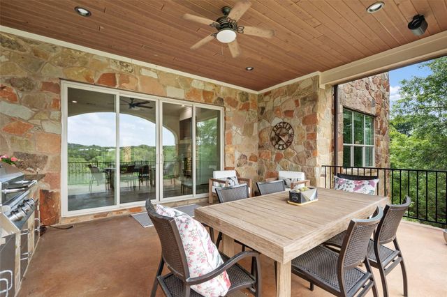 121 Feritti DR, Lakeway, TX 78734
