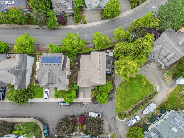1943 Nw MILLCREST Pl, Portland, OR 97229