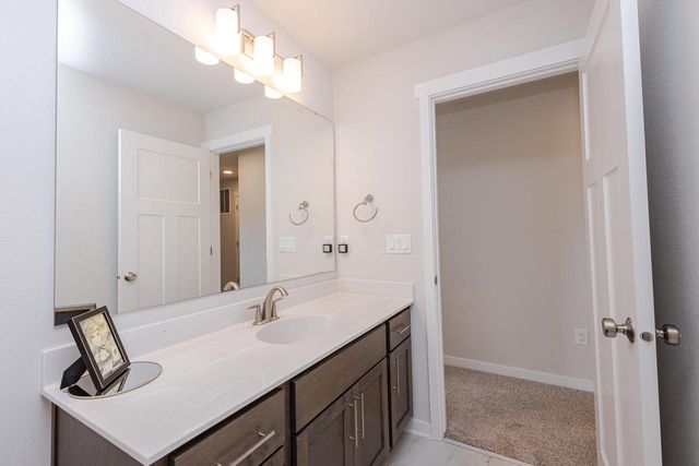 W206N5693 Muirfield DRIVE, Menomonee Falls, WI 53051