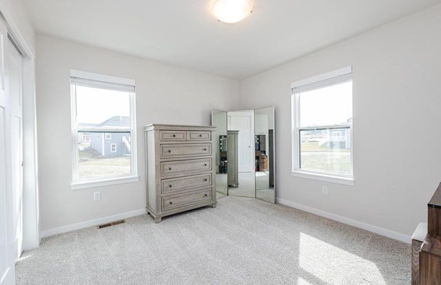 W206N5693 Muirfield DRIVE, Menomonee Falls, WI 53051