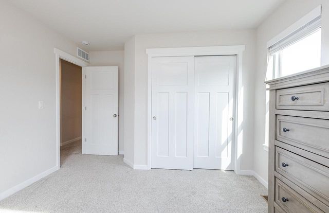W206N5693 Muirfield DRIVE, Menomonee Falls, WI 53051