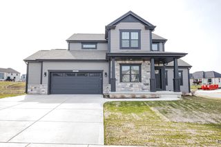 W206N5693 Muirfield DRIVE, Menomonee Falls, WI 53051