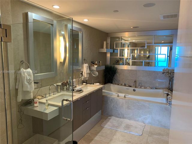 17001 Collins Avenue 3808, Sunny Isles Beach, FL 33160