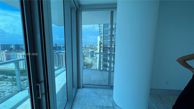 17001 Collins Avenue 3808, Sunny Isles Beach, FL 33160
