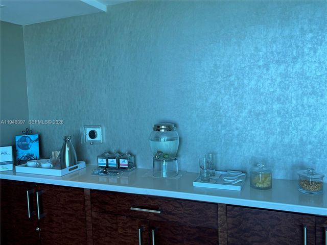 17001 Collins Avenue 3808, Sunny Isles Beach, FL 33160