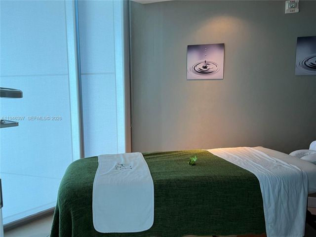 17001 Collins Avenue 3808, Sunny Isles Beach, FL 33160