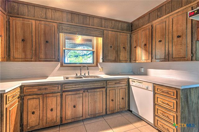 5520 S 31st Street, Temple, TX 76502