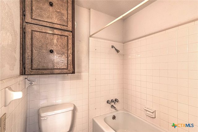 5520 S 31st Street, Temple, TX 76502