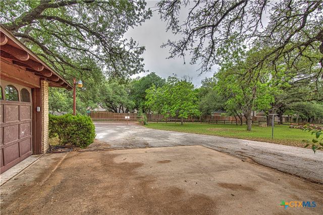 5520 S 31st Street, Temple, TX 76502