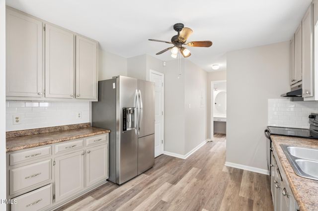 2816 Thurrock Drive, Apex, NC 27539