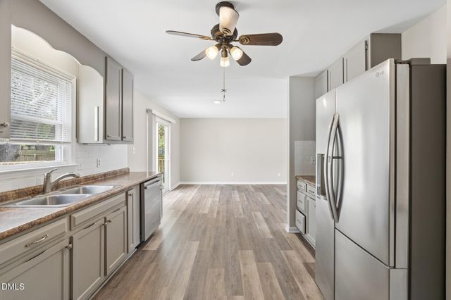 2816 Thurrock Drive, Apex, NC 27539