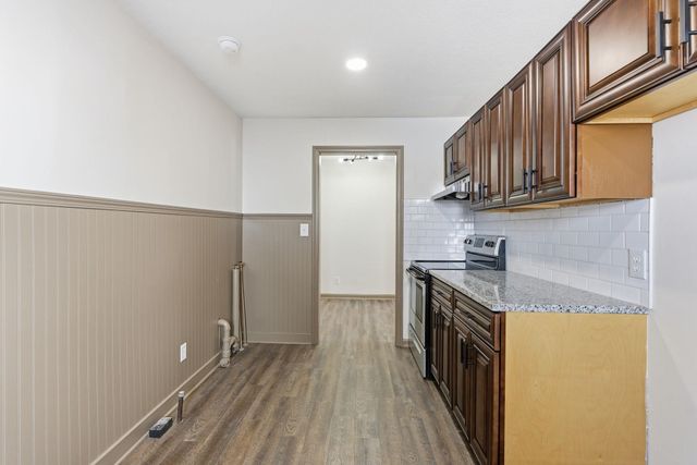 1542 N Battin St, Wichita, KS 67208