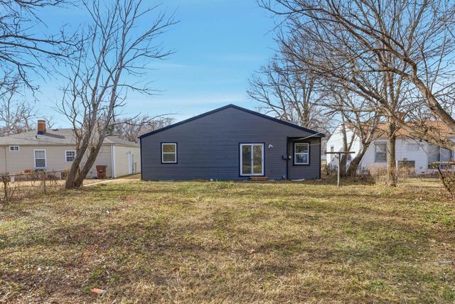 1542 N Battin St, Wichita, KS 67208