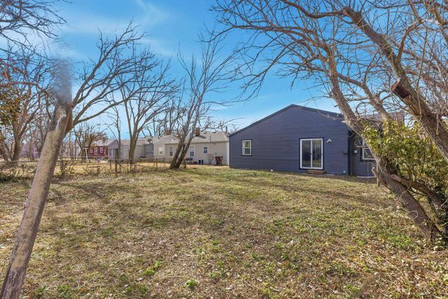 1542 N Battin St, Wichita, KS 67208