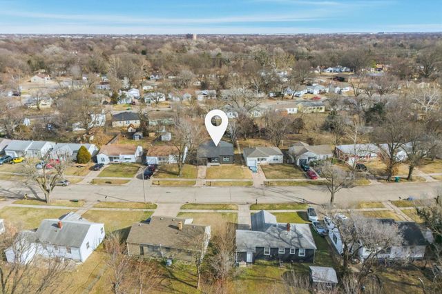 1542 N Battin St, Wichita, KS 67208