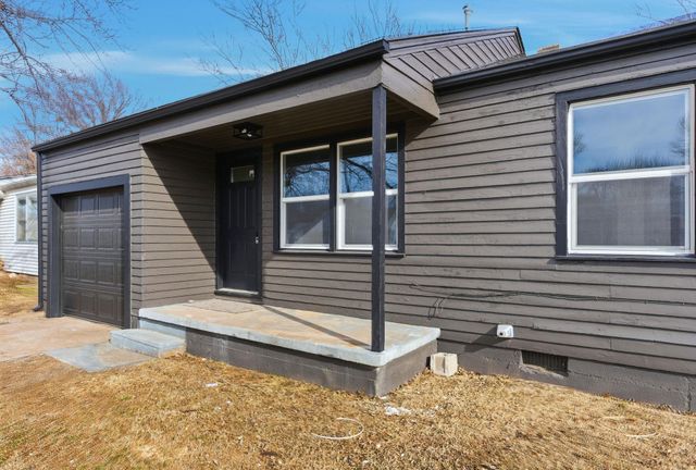 1542 N Battin St, Wichita, KS 67208