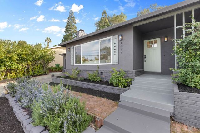 4072 4072 Oak Hill Rd, Oakland, CA 94605