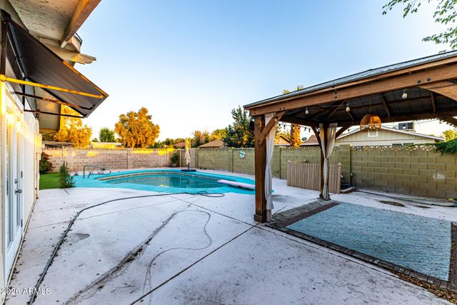 2537 E LA JOLLA Drive, Tempe, AZ 85282