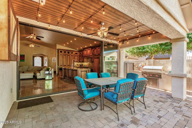 4418 W JUDSON Drive, New River, AZ 85087