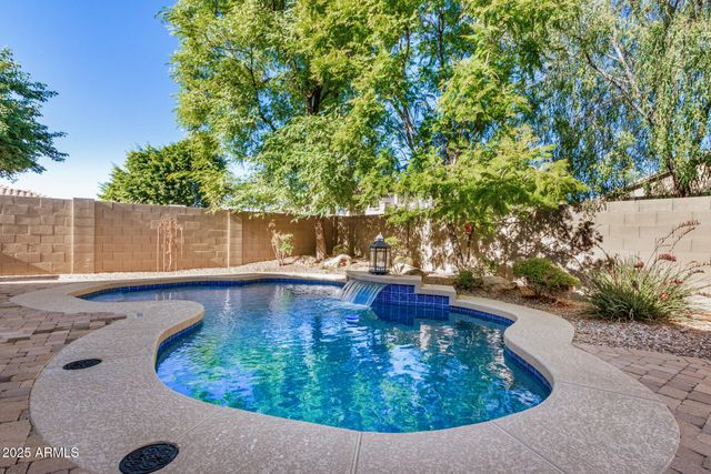 4418 W JUDSON Drive, New River, AZ 85087