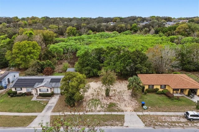1670 S CENTRAL AVENUE, Apopka, FL 32703
