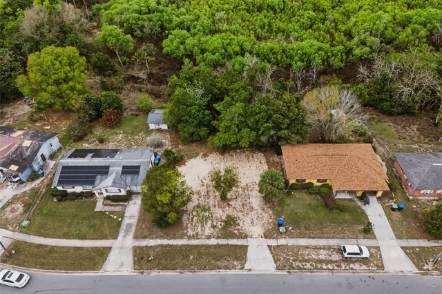 1670 S CENTRAL AVENUE, Apopka, FL 32703