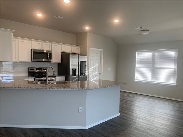 2959 W Azurite Street, Fayetteville, AR 72704