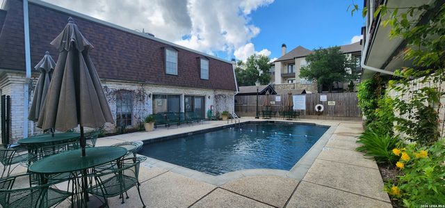 1045 Shook Ave Apt 151K, San Antonio, TX 78212