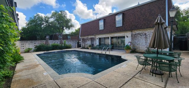 1045 Shook Ave Apt 151K, San Antonio, TX 78212