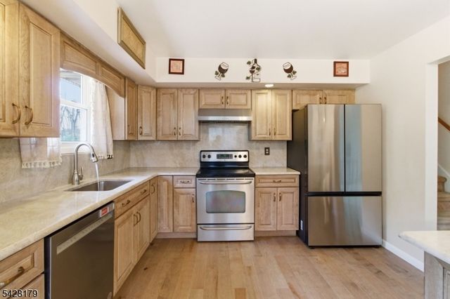 1000 Harmony Brass Castle Rd, Harmony Twp., NJ 07882
