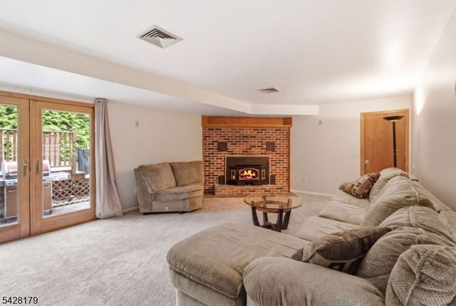 1000 Harmony Brass Castle Rd, Harmony Twp., NJ 07882