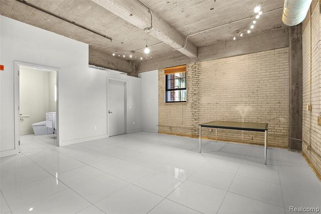 315 2nd Street 301, Ann Arbor, MI 48103