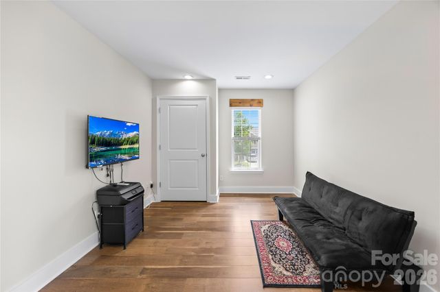 6428 Manitoba Lane, Charlotte, NC 28277
