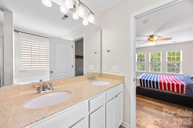 6428 Manitoba Lane, Charlotte, NC 28277